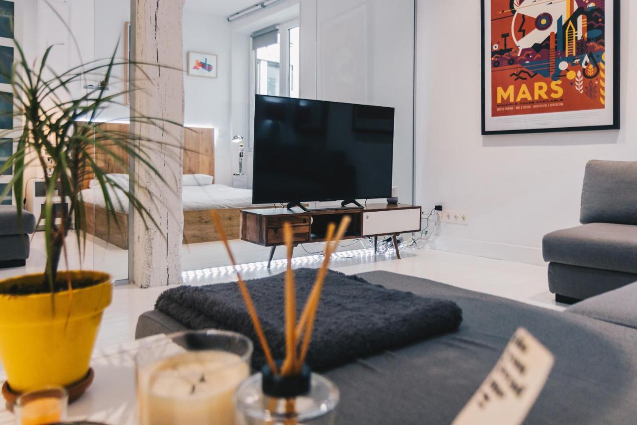 Plaza Nueva Apartment By People Rentals ビルバオ エクステリア 写真